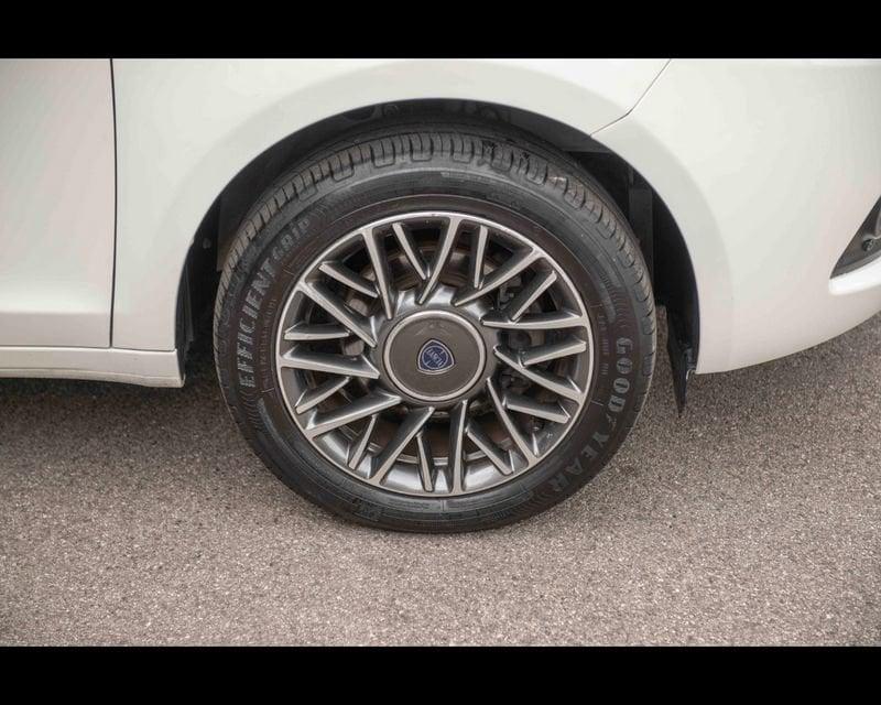 Lancia Ypsilon 3ª serie 1.0 FireFly 5 porte S&S Hybrid Gold Plus