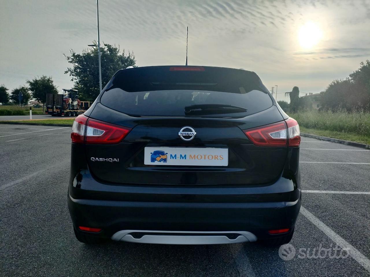 NISSAN Qashqai 1.6 dCi X-Tronic 2WD Black Editio