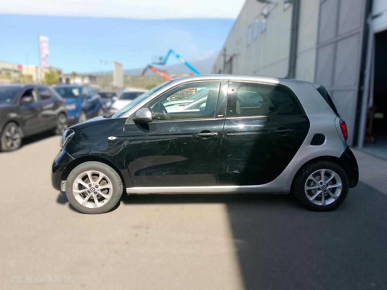 Smart ForFour 70 1.0 2017 - PARI AL NUOVO