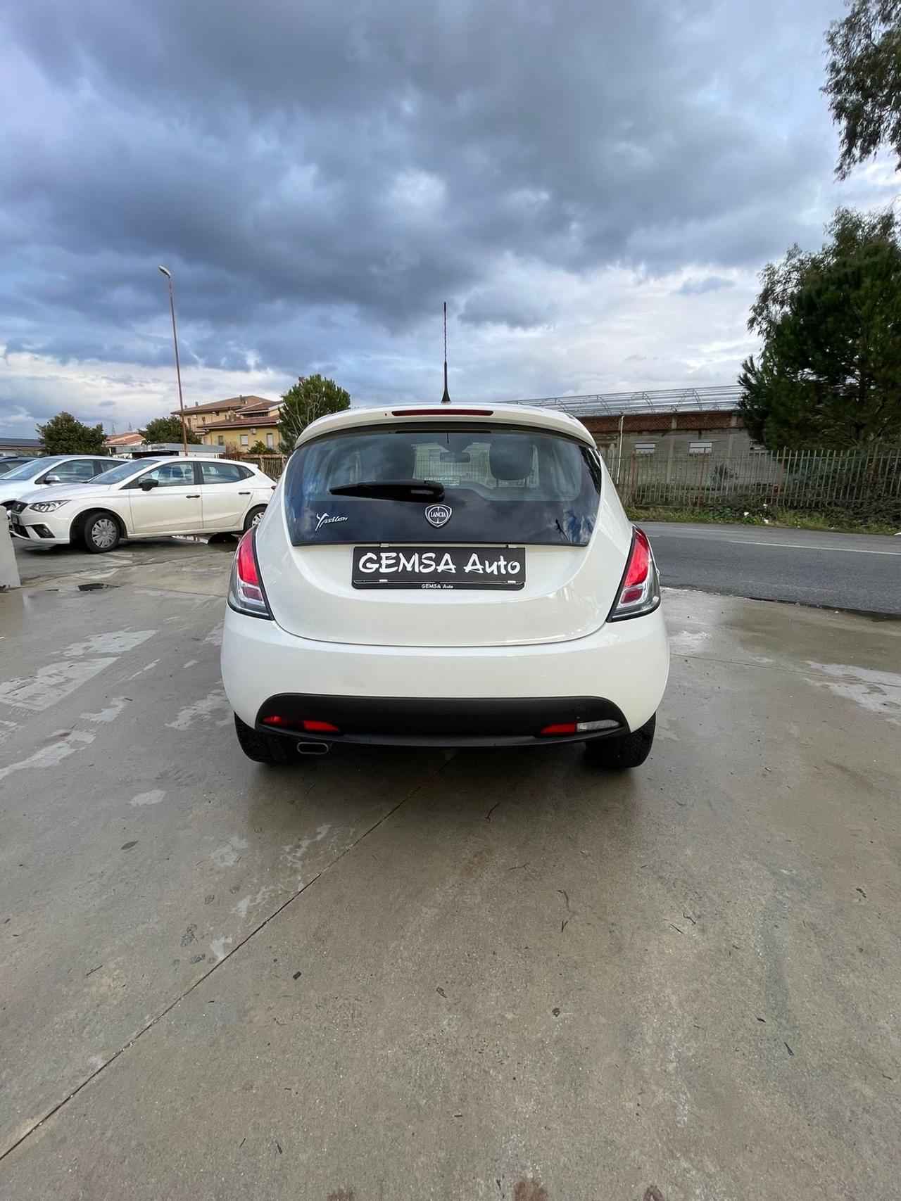 Lancia Ypsilon 1.3 MJT