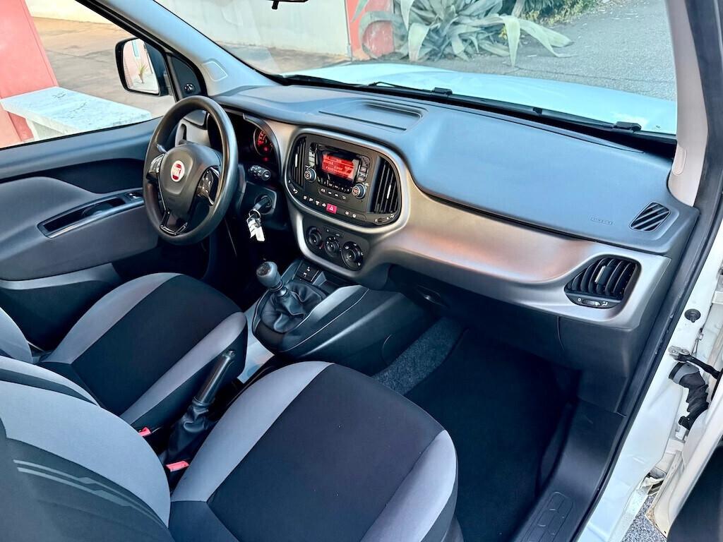 Fiat Doblò 1.4 T-Jet 16V Easy Autovettura 5 posti