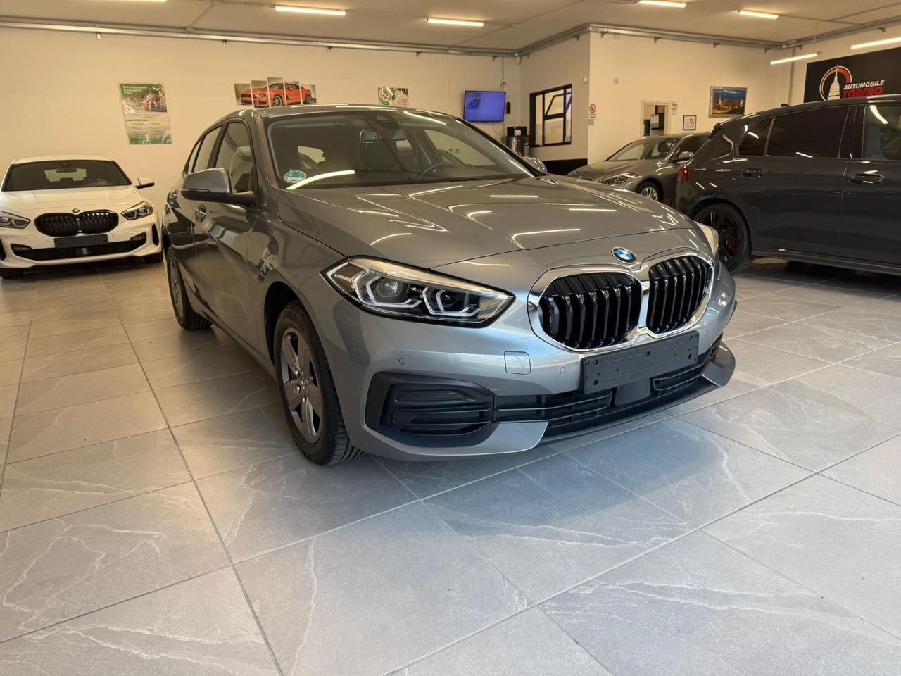 Bmw 118 118i 5p. Business Advantage