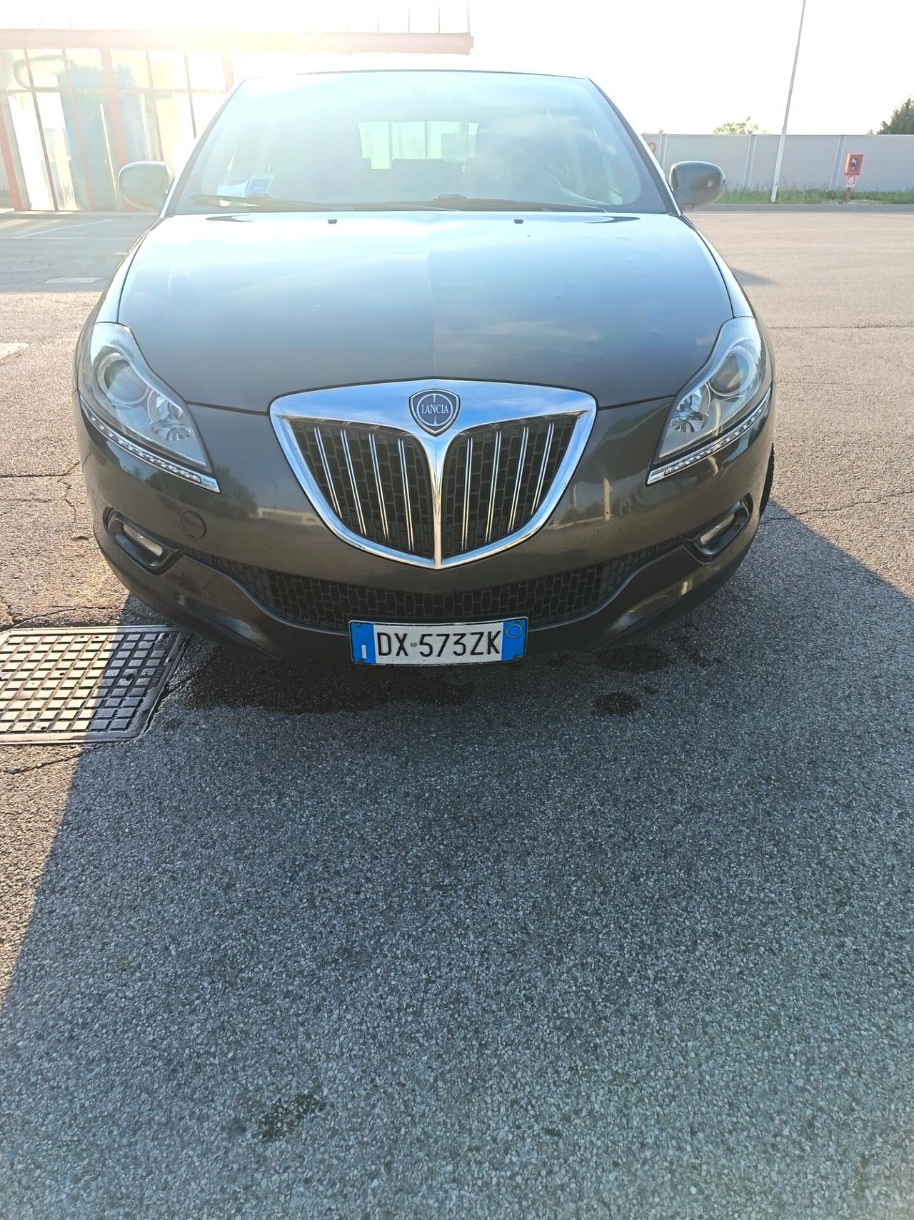 Lancia Delta 1.4 T-Jet 150 CV Argento