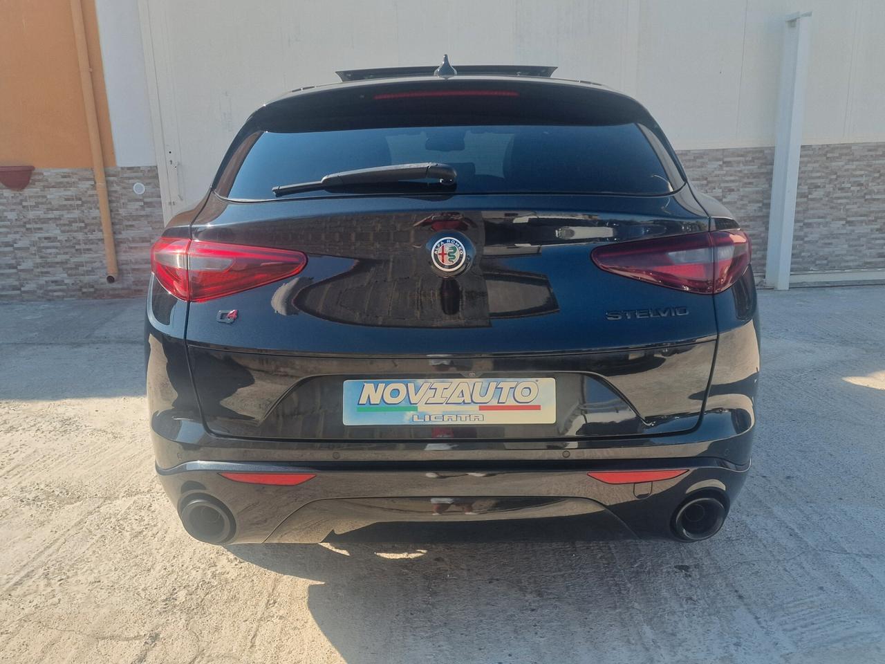 Alfa Romeo Stelvio 2.2cc 210cv Q4 Veloce
