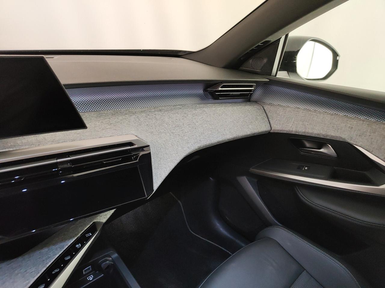 Peugeot 3008 Hybrid 136 e-DCS6 GT