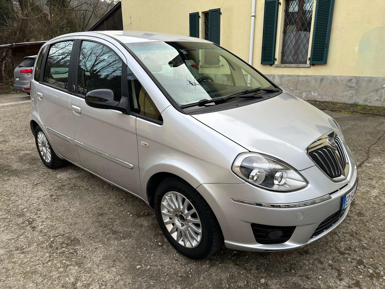 Lancia MUSA 1.4 8V Ecochic (GPL) Gold