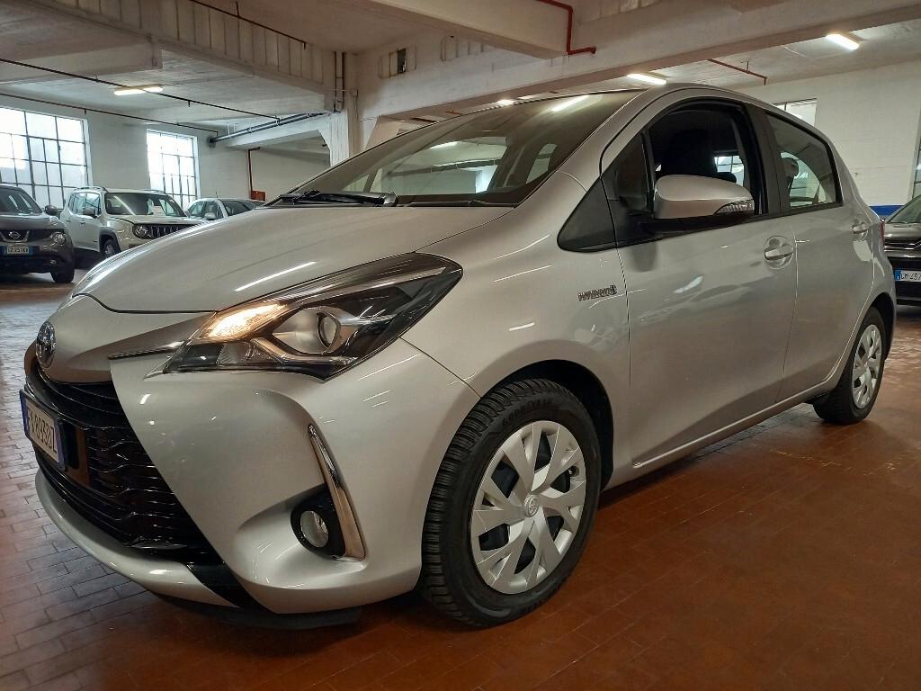 Toyota Yaris 1.5 Hybrid 5 porte Cool