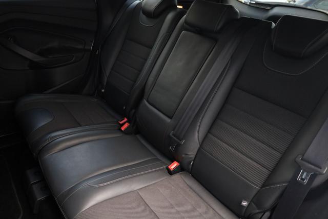 FORD Kuga 2.0 TDCI 163 CV 4WD Powershift Titanium