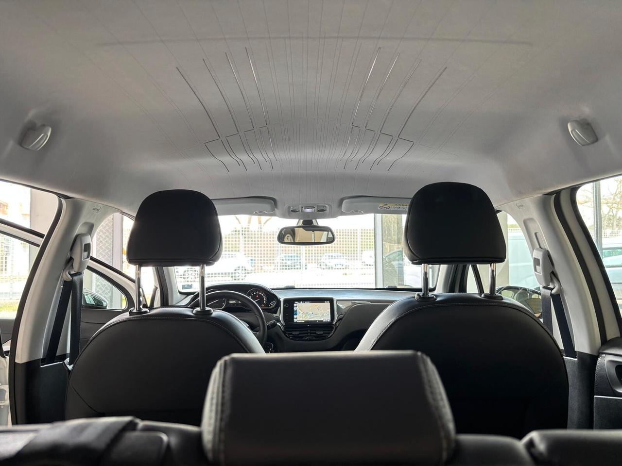 Peugeot 2008 1.6 e-HDi 115 CV Stop&Start Allure