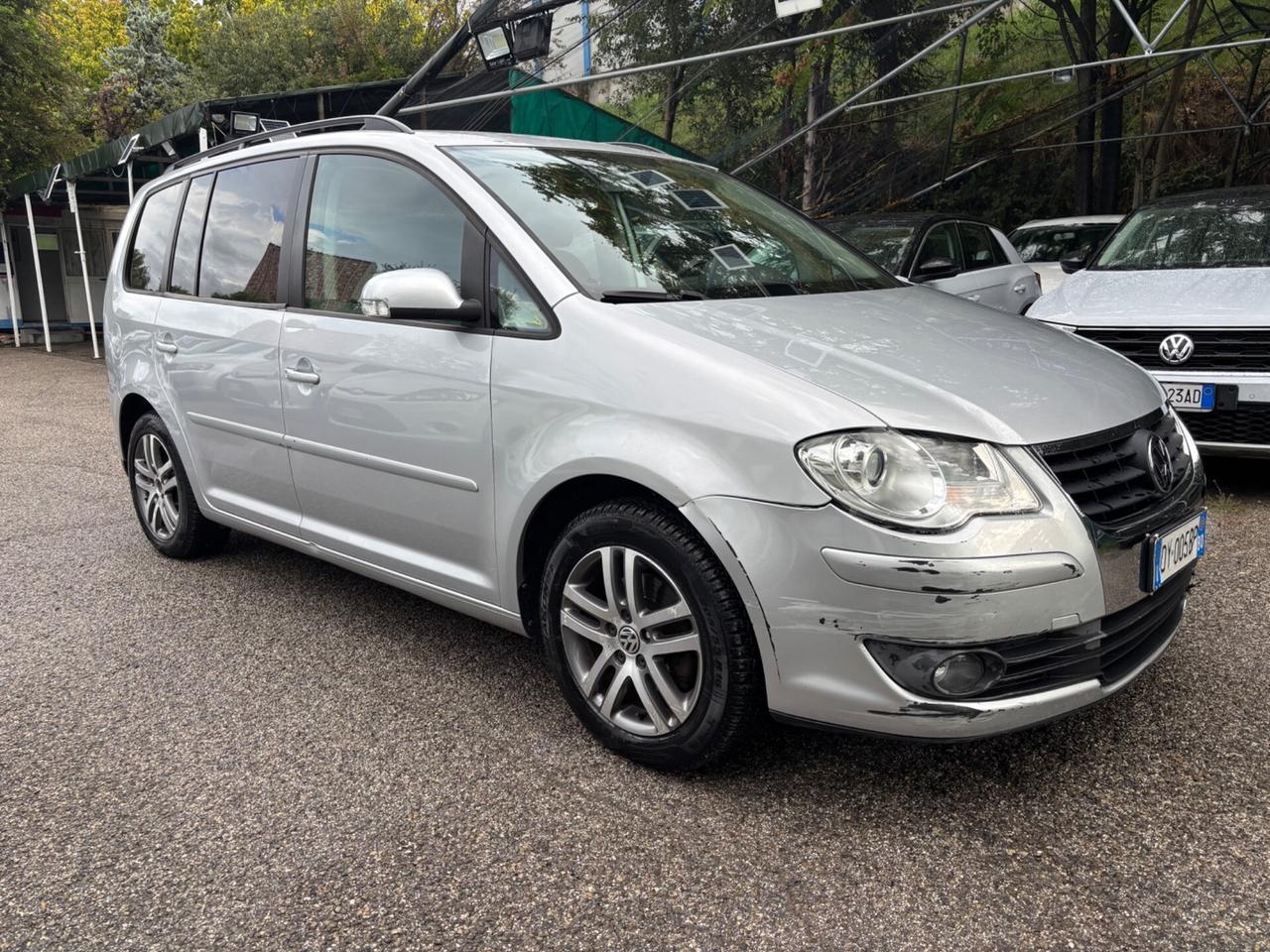 Volkswagen Touran 1.6 Bifuel GPL