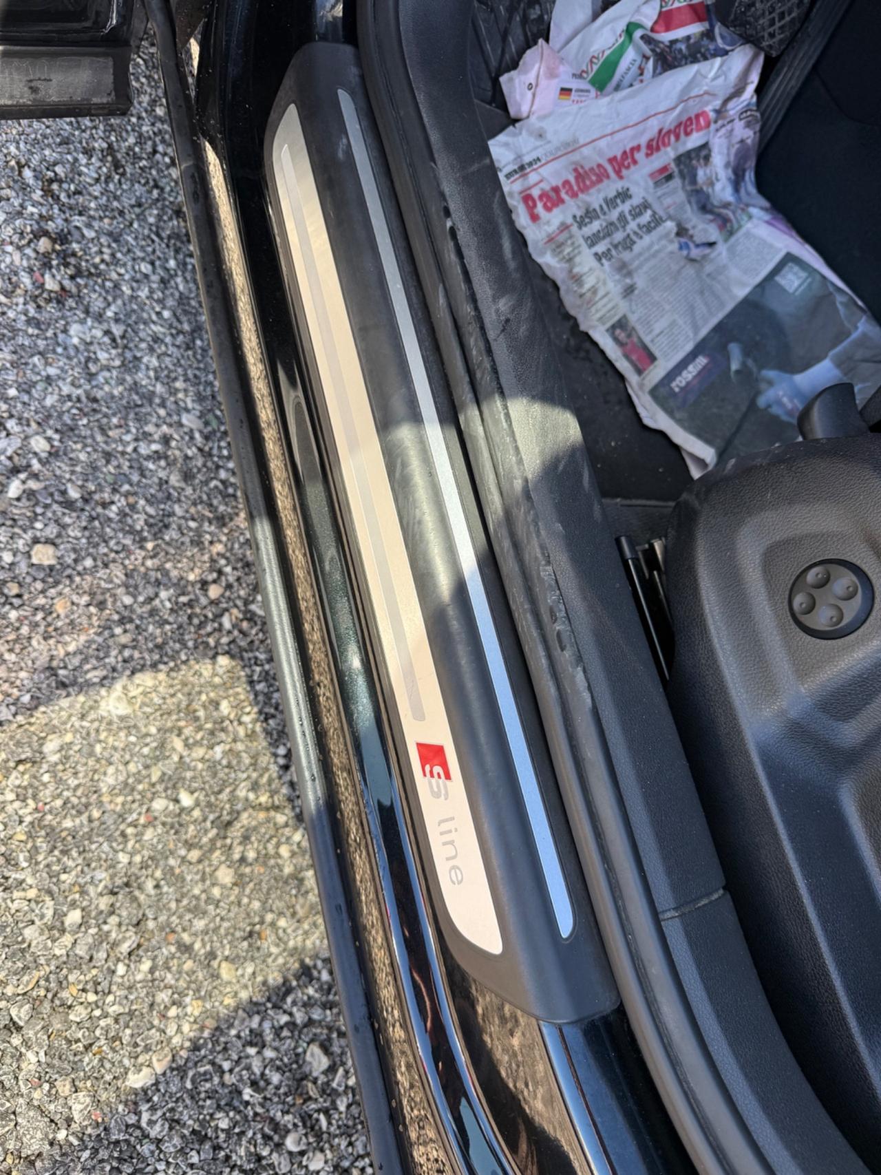 Audi Q3 2.0 TDI 150 CV S tronic Sline