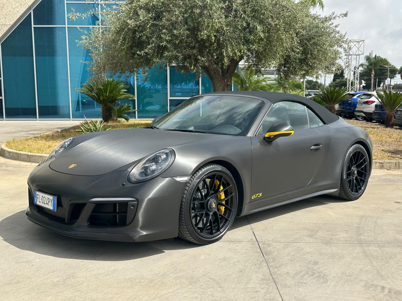 Porsche 991 Cabrio 3.0 Carrera 4 GTS auto