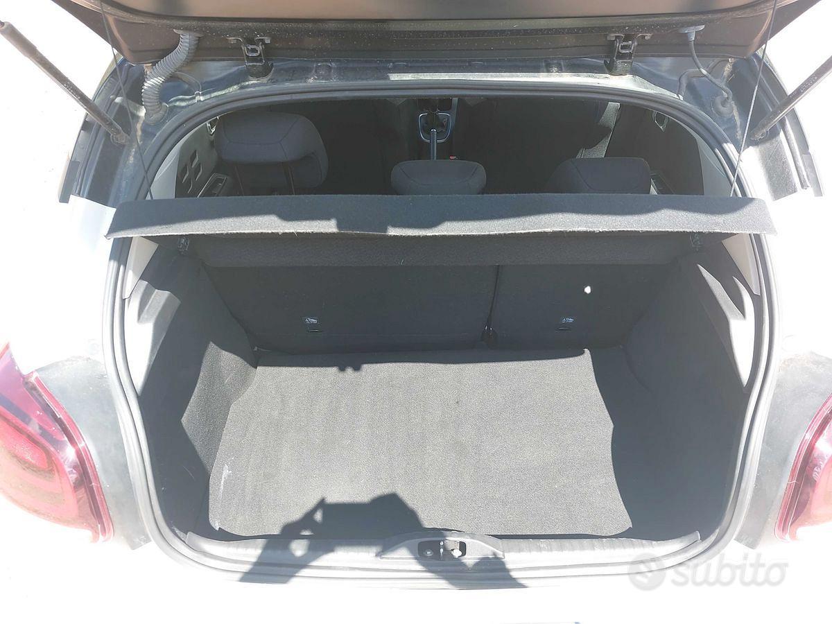 Citroen C3 1.2 puretech Shine s&s 83cv neopatentat