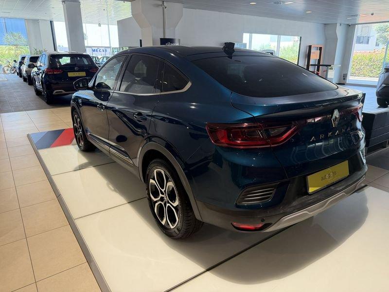 Renault Arkana E-Tech 1.6 Hybrid E-TECH 145 Techno