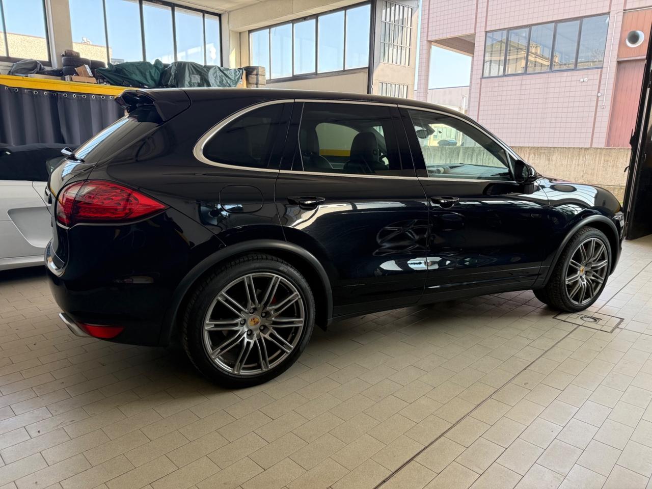 Porsche Cayenne 4.8 S