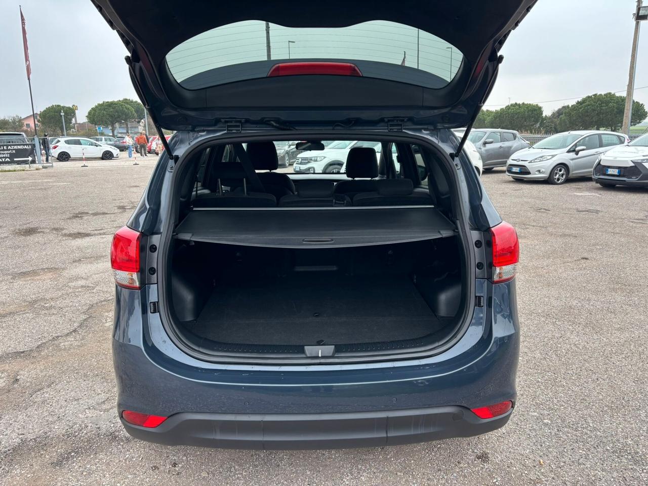 Kia Carens 1.7 CRDi 115 CV Class