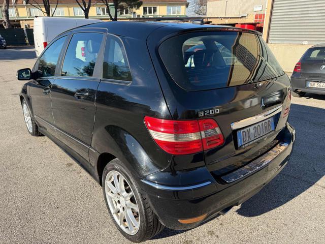 MERCEDES-BENZ B 200 CDI Sport senza nessun lavoro da fare