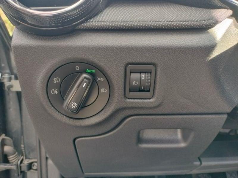 Škoda Fabia 1.0 MPI Evo 59KW YOUNG EDITION