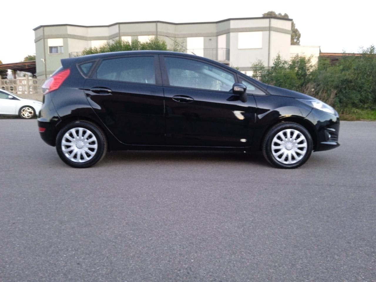 Ford Fiesta 1.5 TDCi 75CV 5 porte