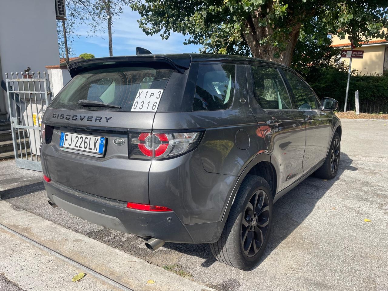 Land Rover Discovery Sport 2.0 TD4 150 CV HSE Luxury