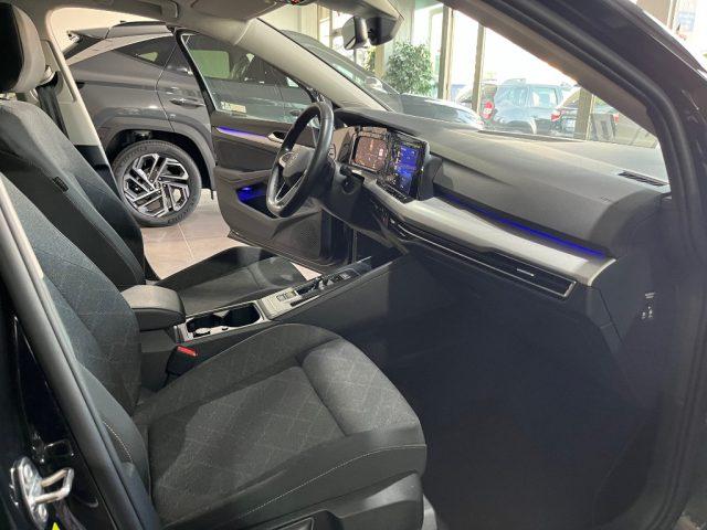 VOLKSWAGEN Golf 1.0 eTSI EVO DSG Life