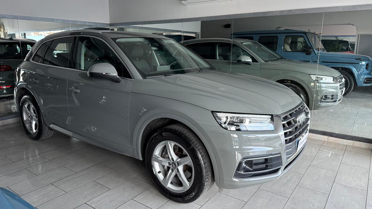 AUDI Q5 2.0 TDI QUATTRO S TRONIC