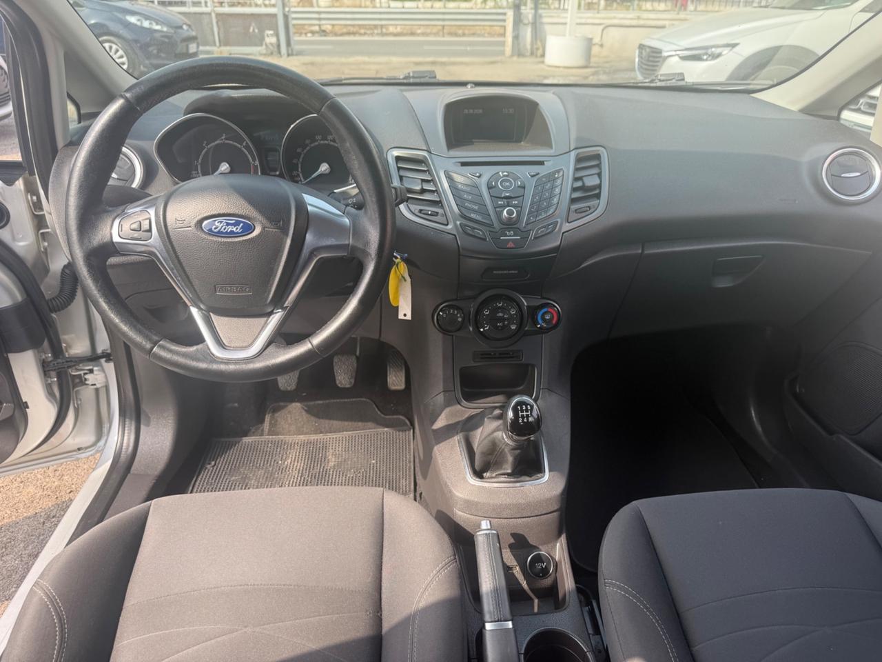 Ford Fiesta 1.5 TDCi 75CV 5 porte Business