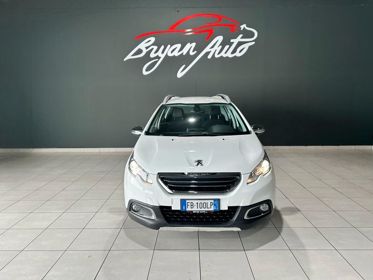 Peugeot 2008 PureTech 1.2 82 Allure 12V