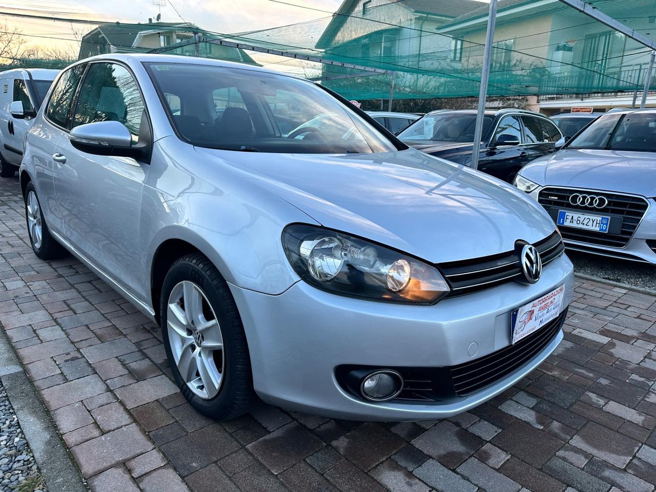Volkswagen Golf 1.6 Benzina Comfortline