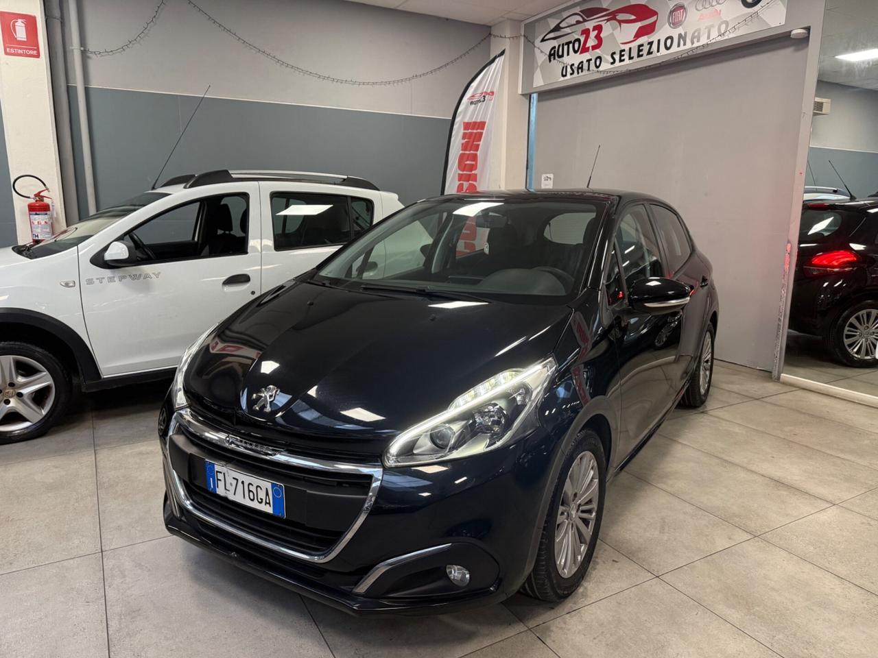 Peugeot 208 PureTech 82 5p. GPL Allure Ok Neopatentati