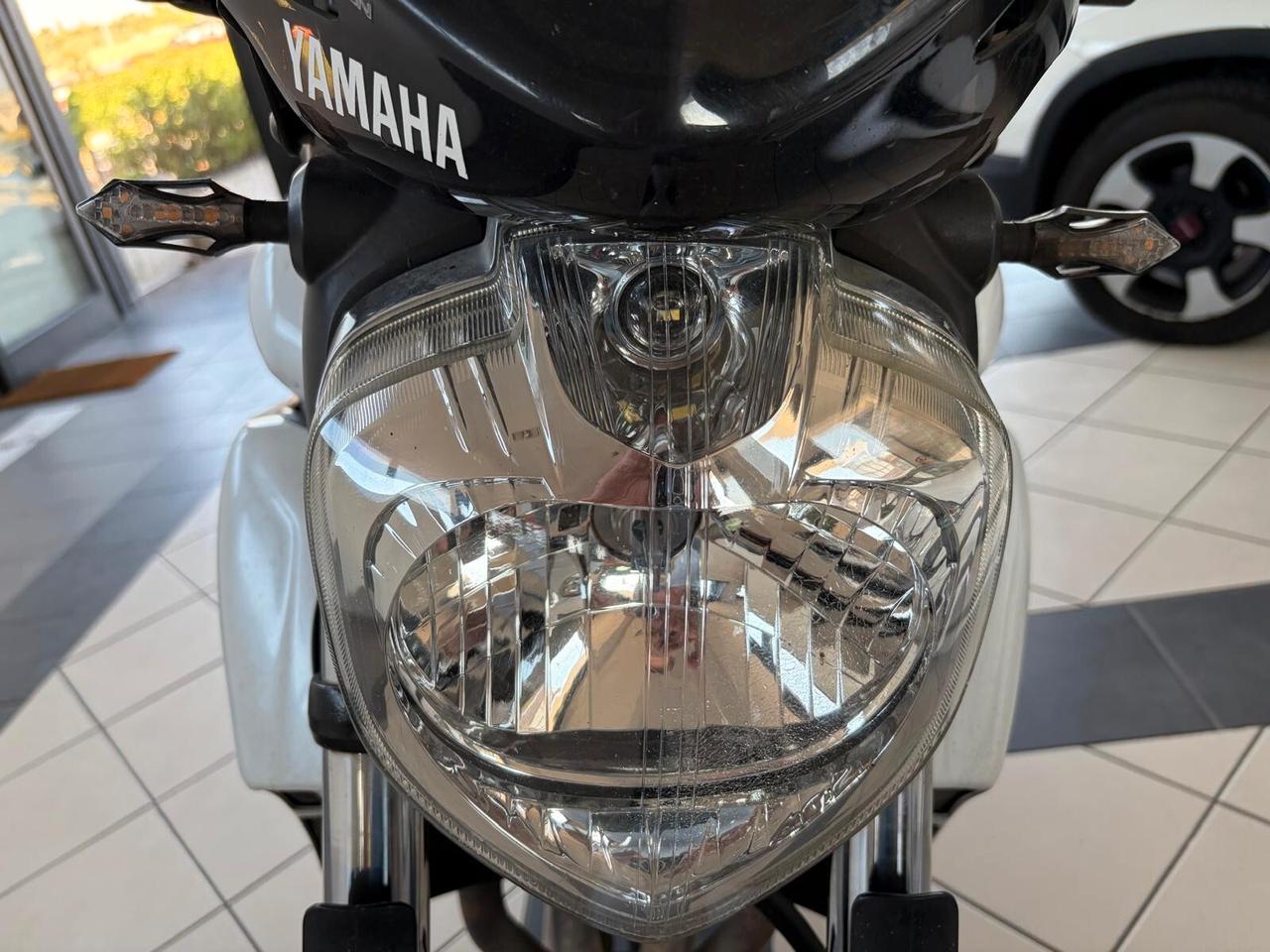 Yamaha FZ6
