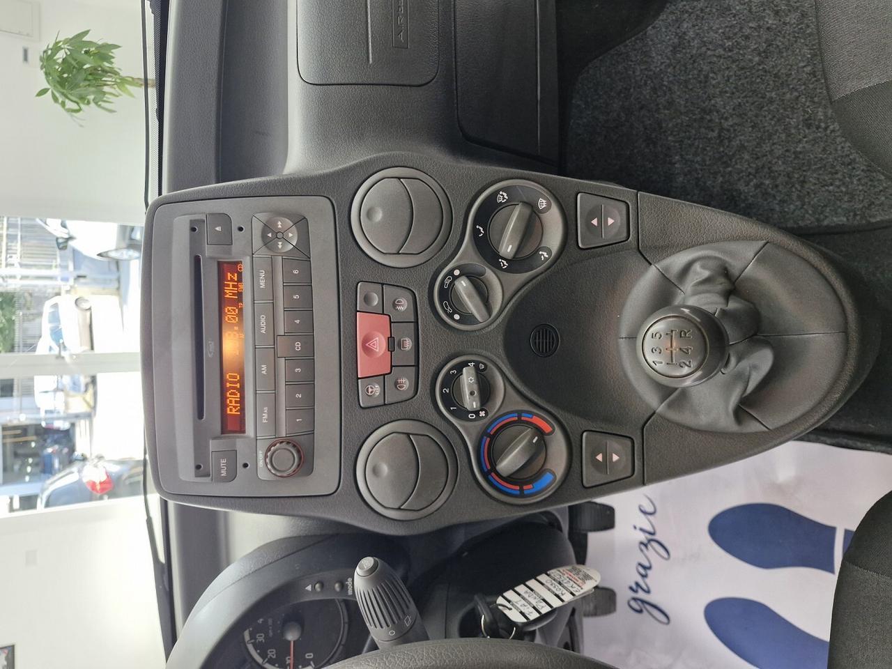 FIAT PANDA 1.4 CLIMBING NATURAL POWER ANNO 12/2011