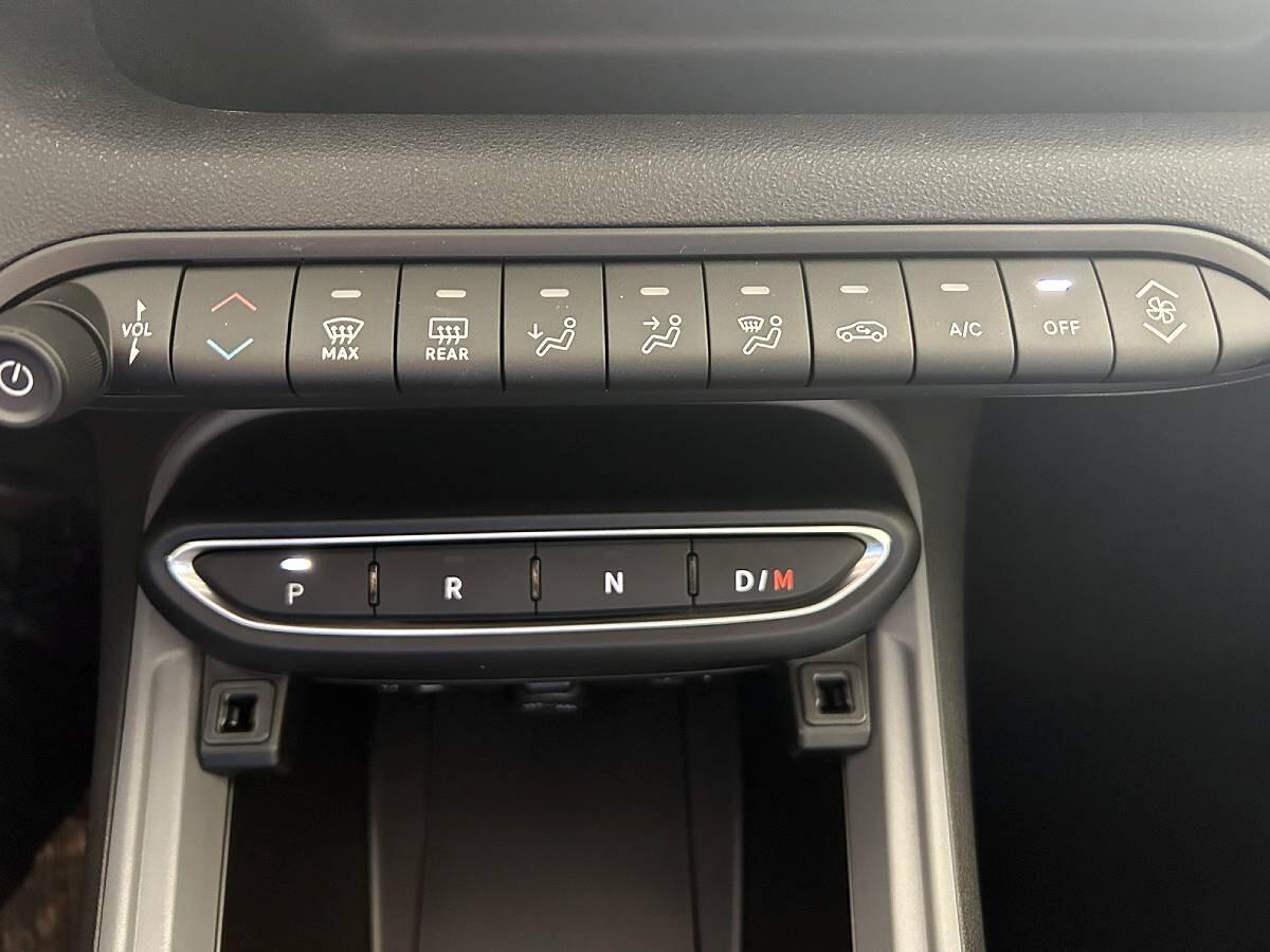 Jeep Avenger 1.2 Turbo e-Hybrid 110 CV MHEV Longitude eDCT6