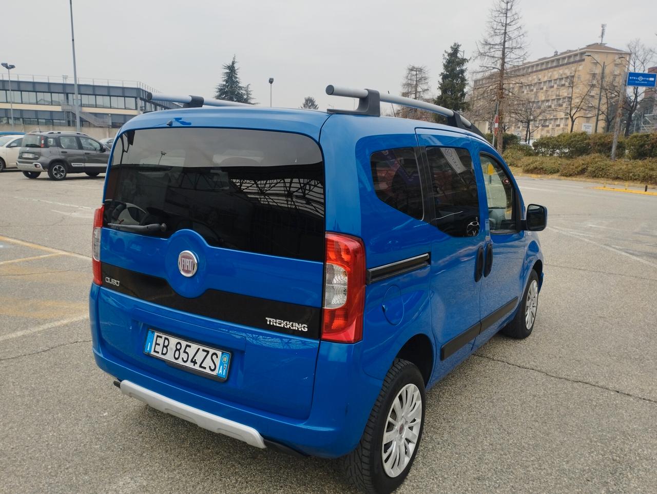 Fiat Qubo 1.3 MJT 75 CV Trekking 5 posti