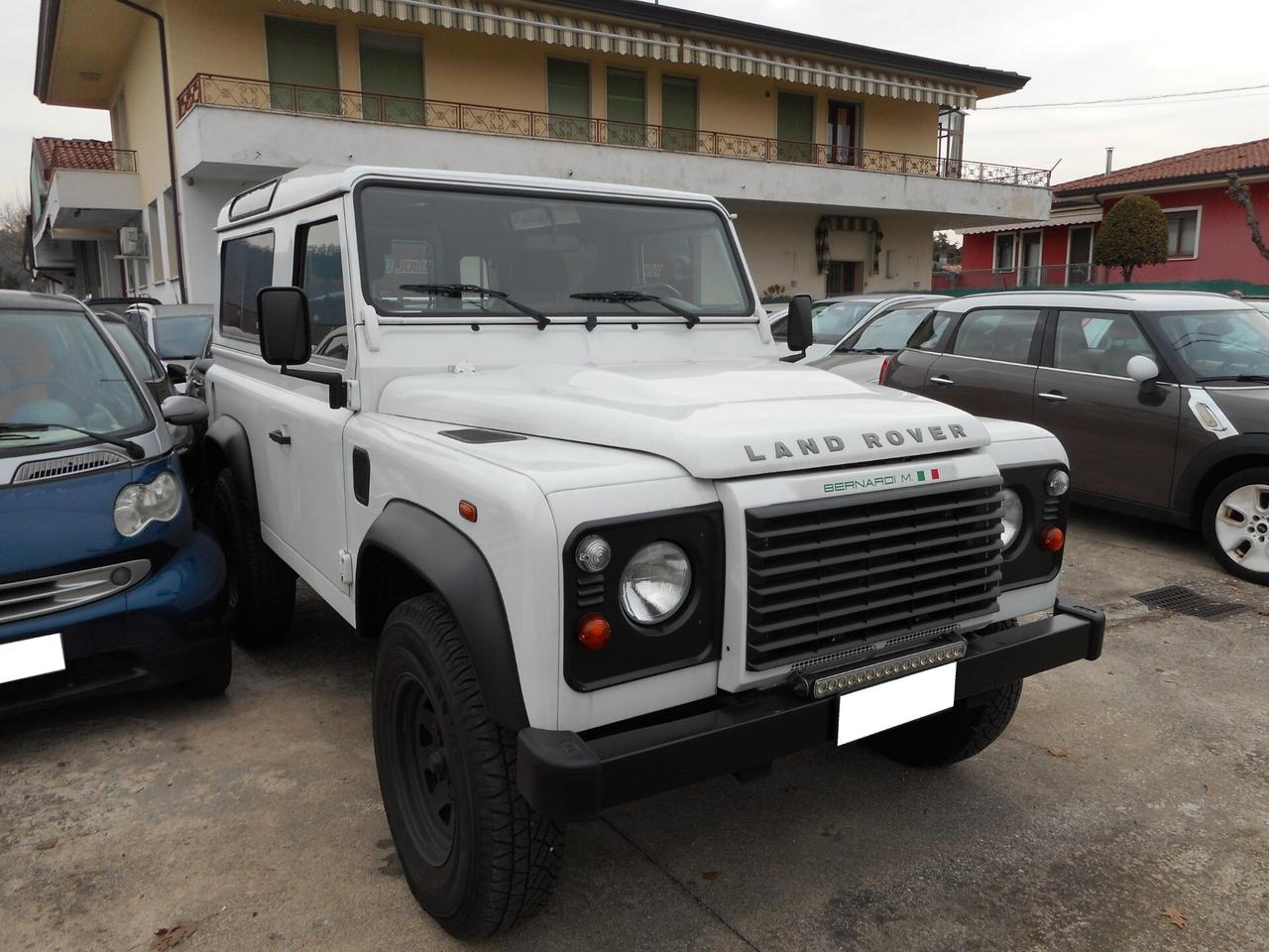 Land Rover Defender 2.2 TD4