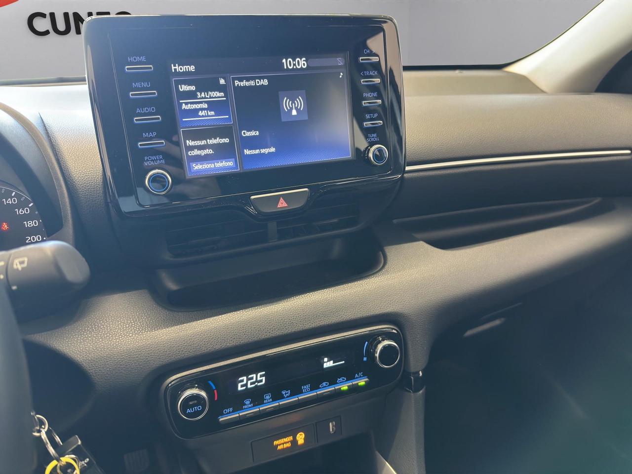 Toyota Yaris 1.5h Active