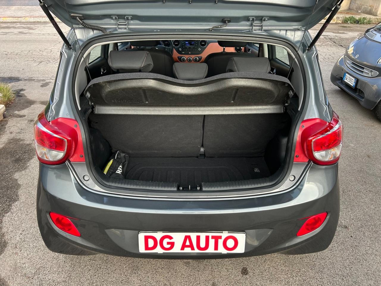 Hyundai i10 1.0 benzina 65 cavalli 2014 57.000 km