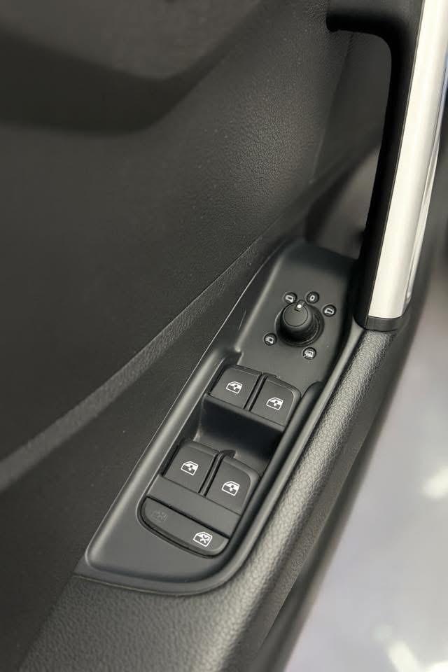 Audi Q2 35 TDI S tronic 150 cv Identity Black 2019