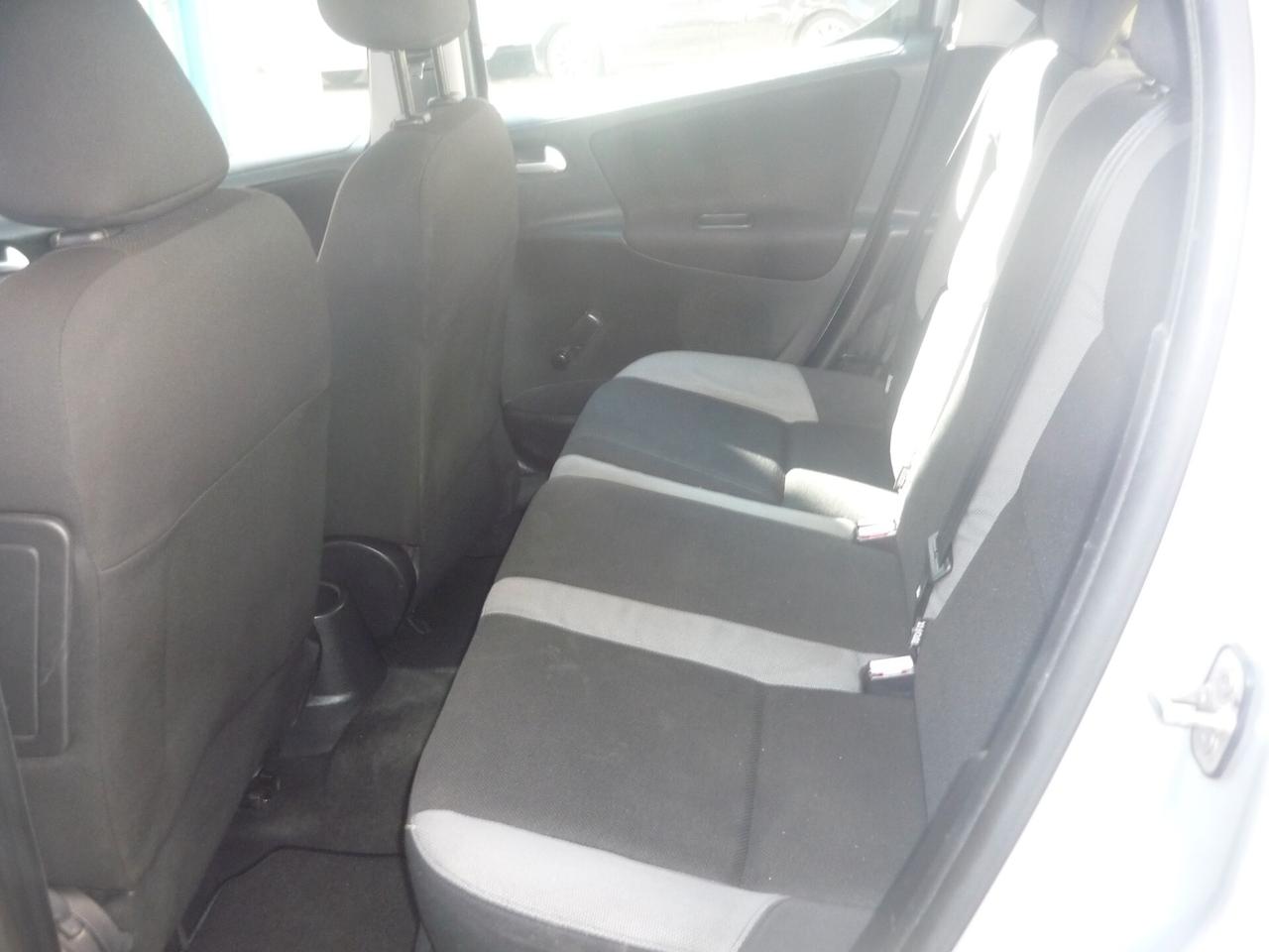 Peugeot 207 1.4 8V 75CV 5p. X Line ECO GPL