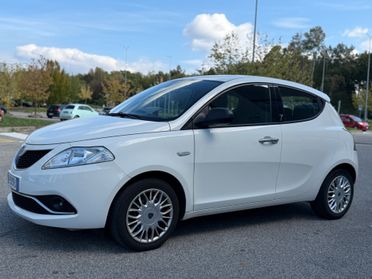 Lancia Ypsilon 1.2 69 CV 5 porte*Neopatentati*Cinghia Fatta*