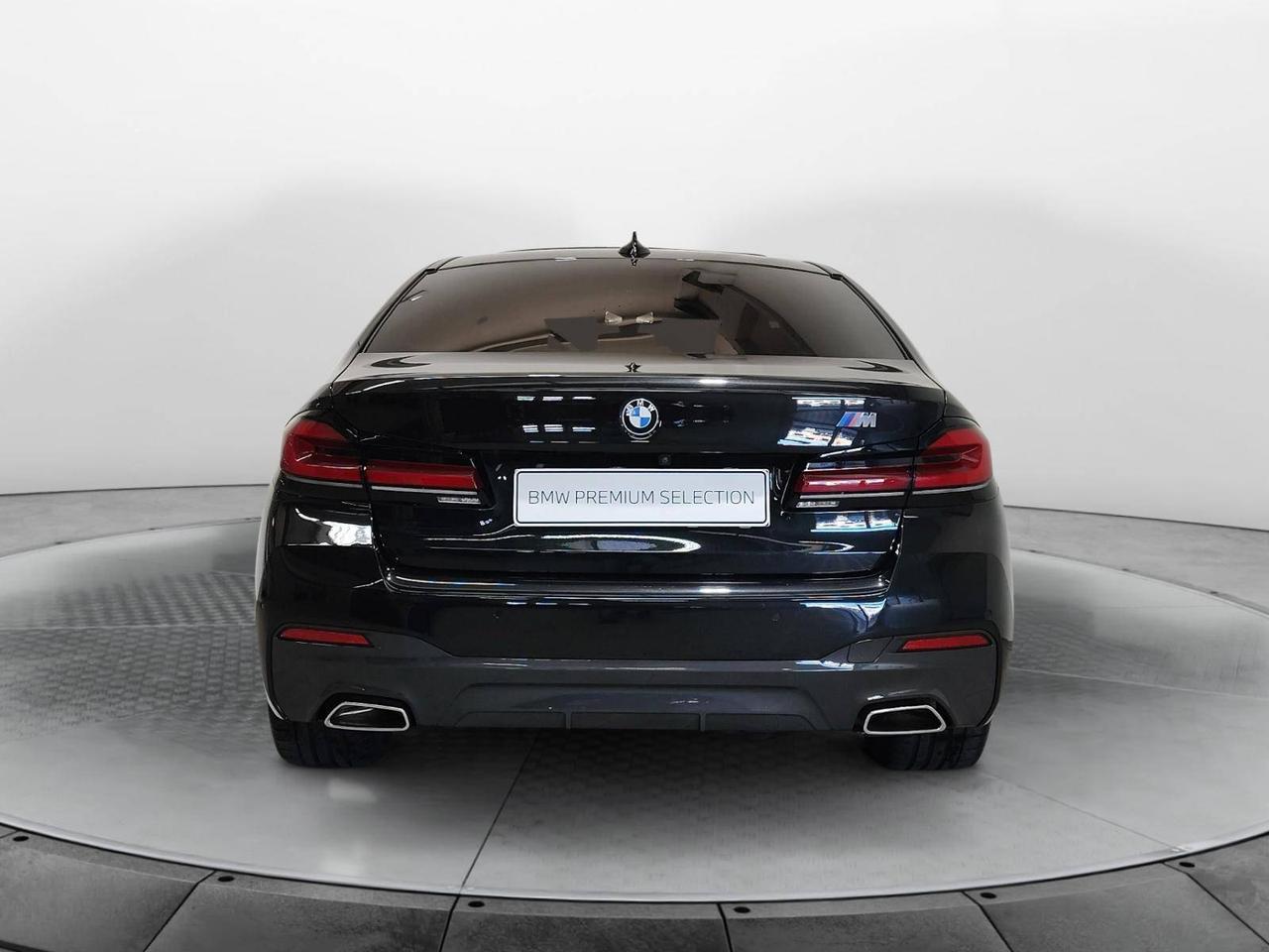 BMW Serie 5 520d Berlina 48V MSport