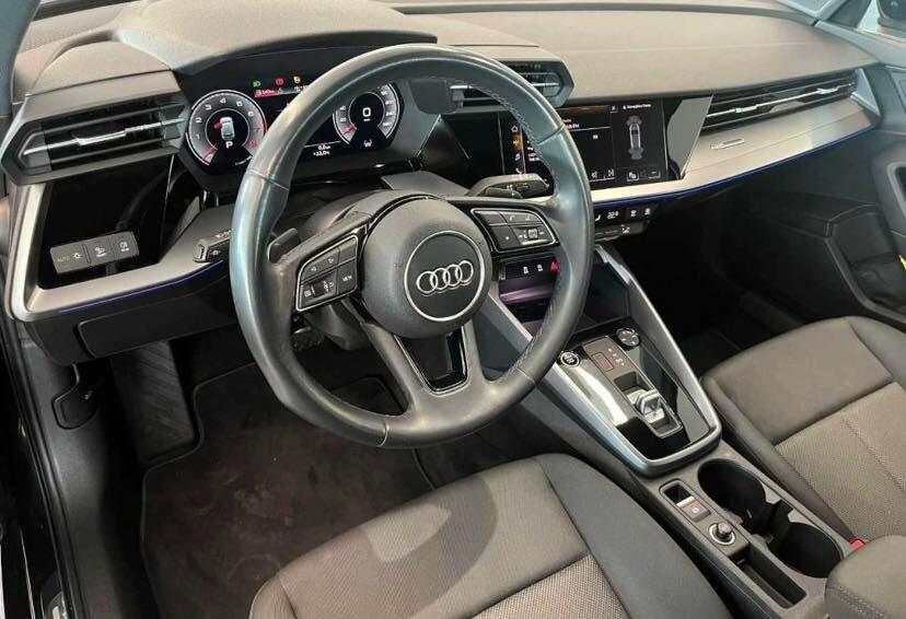 Audi A3 SPB 35 TDI S tronic line edition AUTO A NOLEGGIO NO SCORING