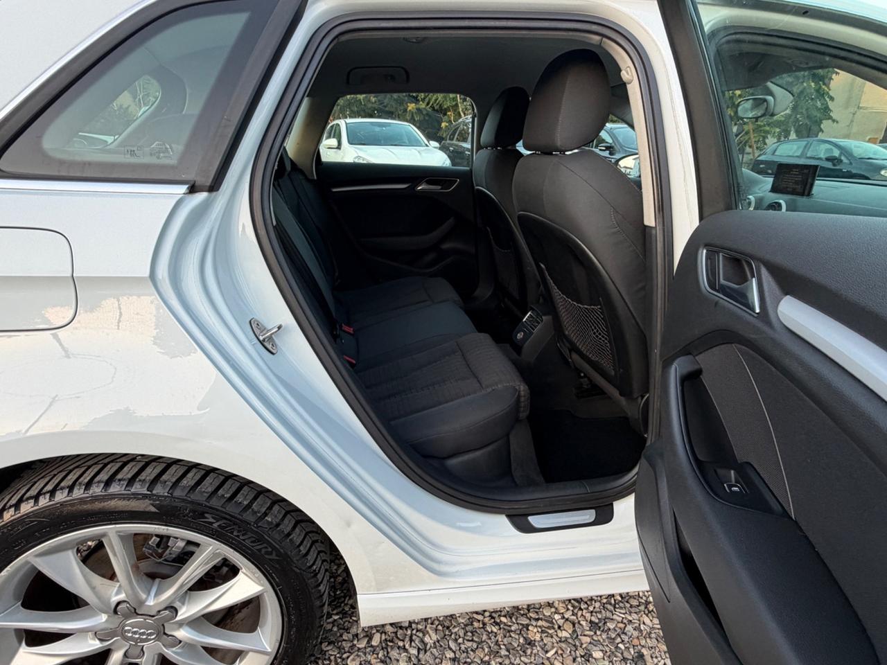 Audi A3 SPB 1.4 TFSI S tronic g-tron Ambition