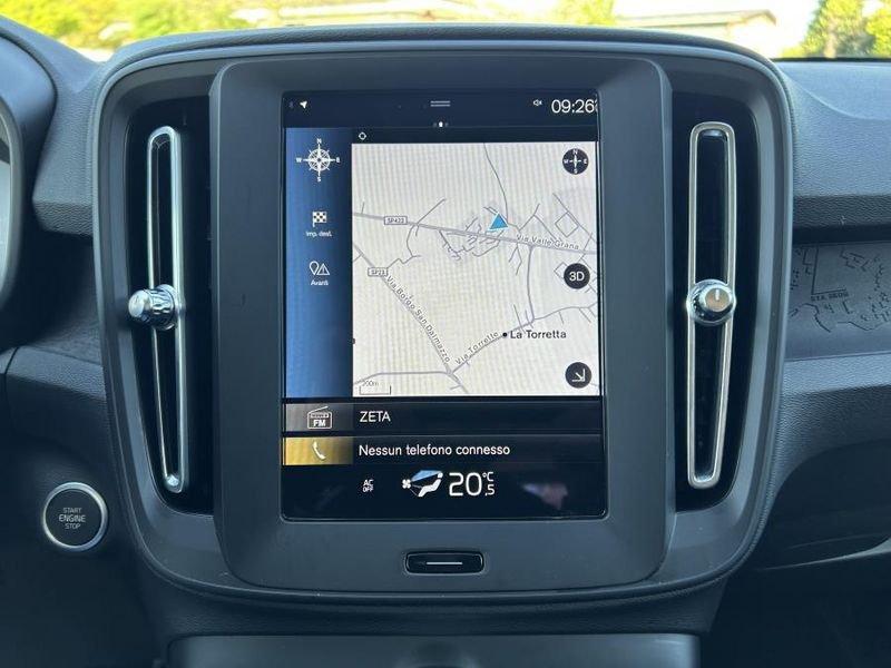 Volvo XC40 T2 Momentum Core 1 PROPRIETARIO - GANCIO TRAINO