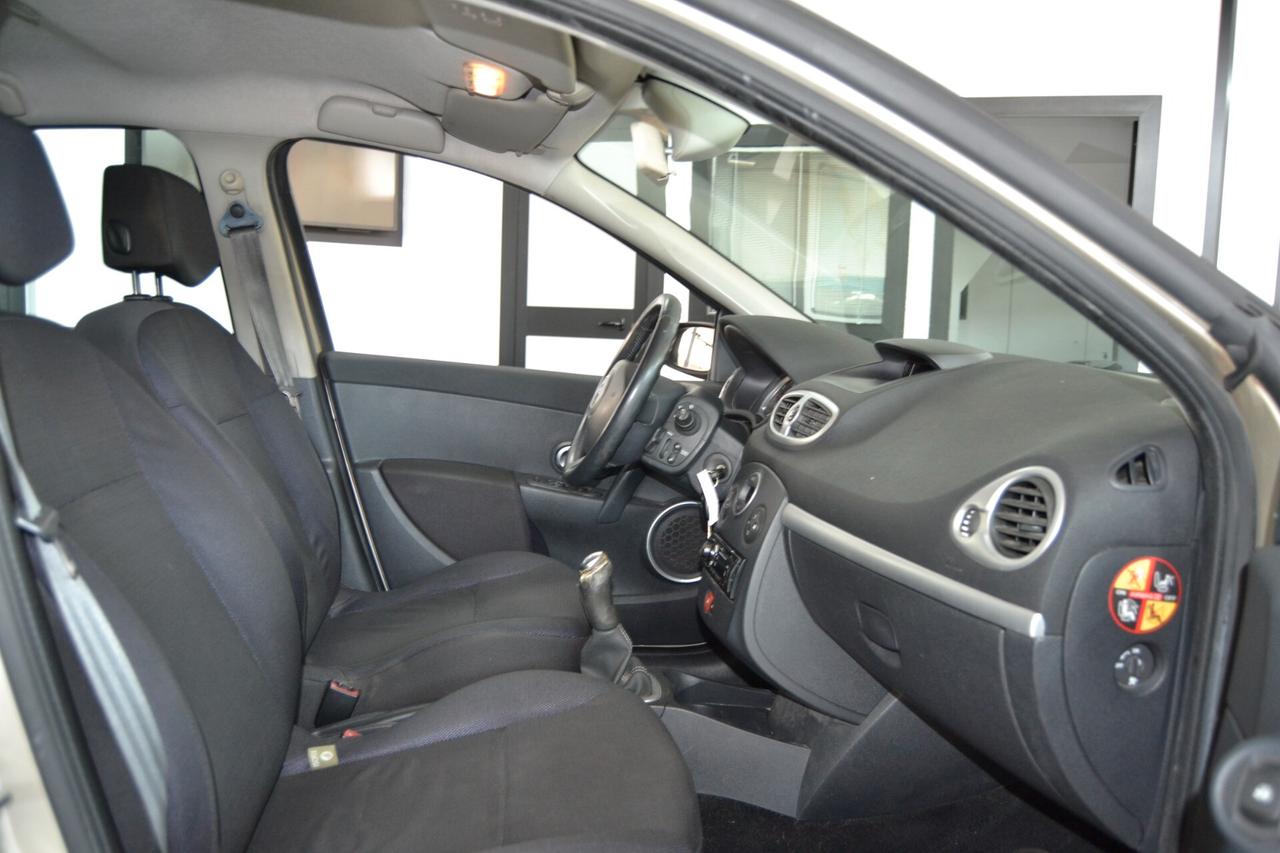 Renault Clio 1.2i 5 porte Dynamique KMDOC/Clima/ABS