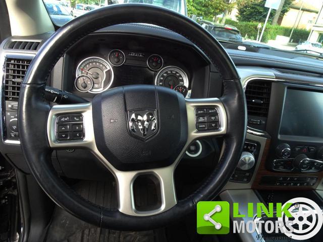 DODGE RAM 1500 AWD 5.7L V8 401CV LARAMIE AUTOCARRO