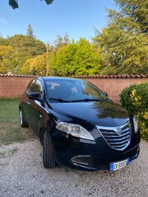 Lancia Ypsilon 1.2 5 porte Platinum. COME NUOVA