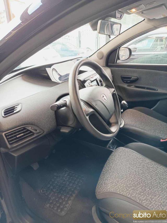 LANCIA Ypsilon 1.0 FireFly 5 porte S&S Hybrid Gold Plus