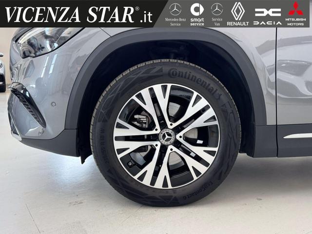 MERCEDES-BENZ GLA 180 d PROGRESSIVE SPORT