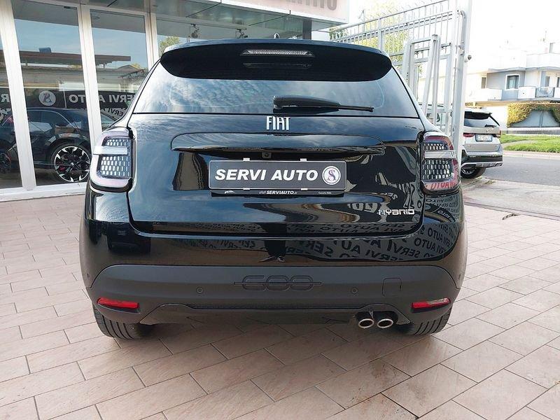 FIAT 600 600 1.2 hybrid Business 145cv auto